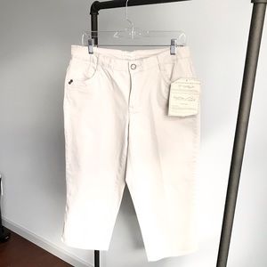 Living Planet Beige Capri Pants
